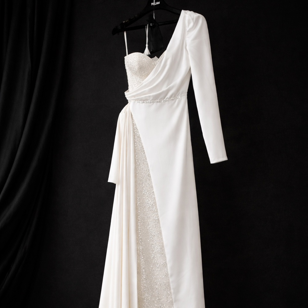 Designer Wedding Dress | Ida Torez “Femme Fatale”